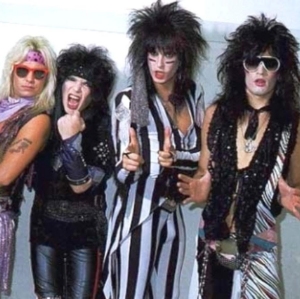 MOTLEY CRUE title=