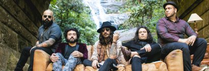 BANDA FOLKS LANÇA CLIPE "SOBRE VIVER"